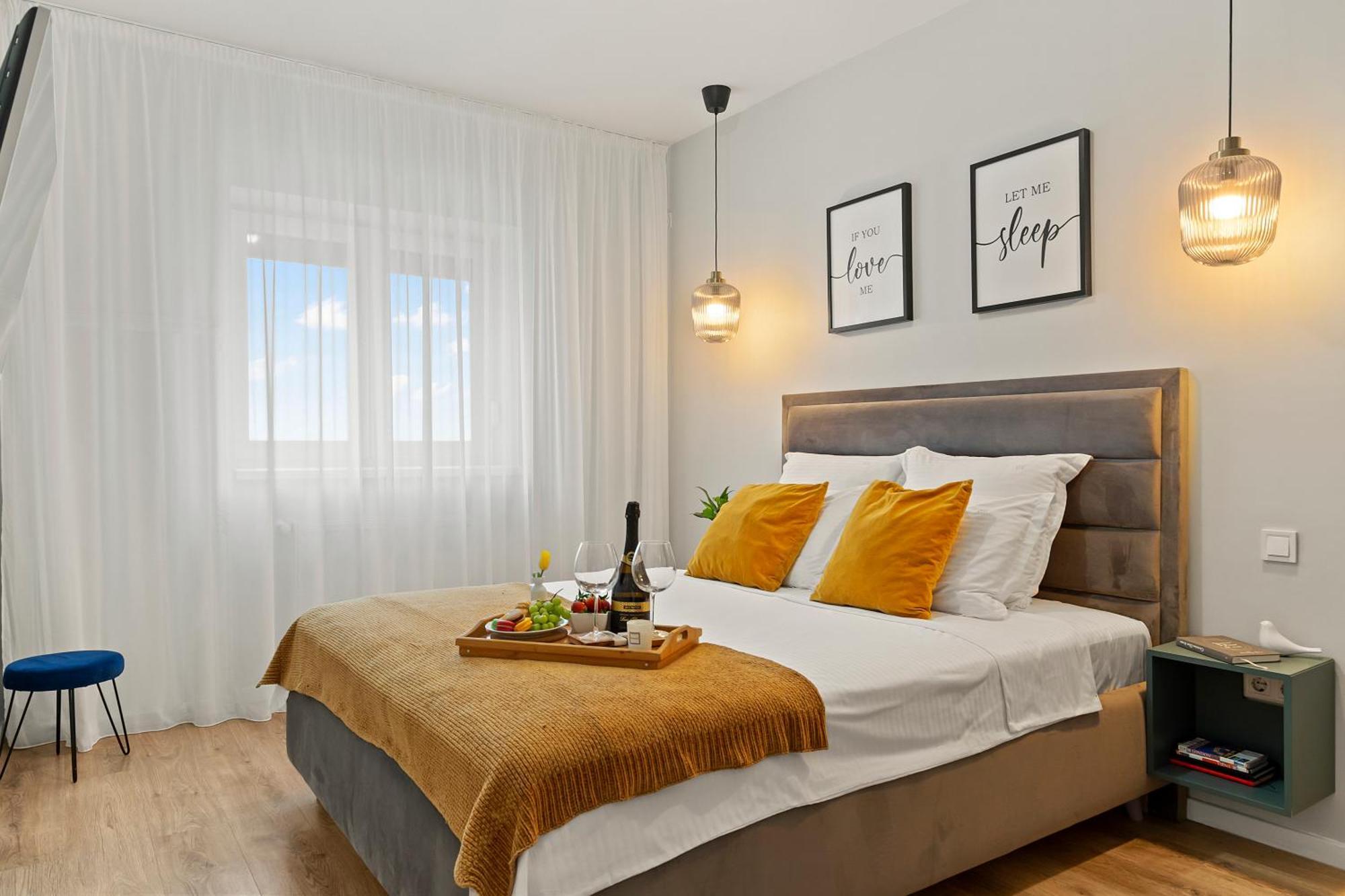 Mido Park Apartment With Private Parking & Self Check-In 布加勒斯特 外观 照片